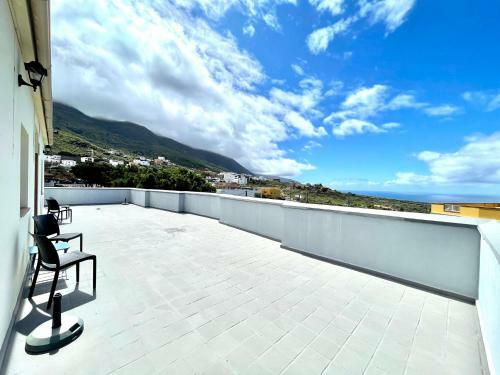 Studio Apartment, Freewifi, Great View From Terrace