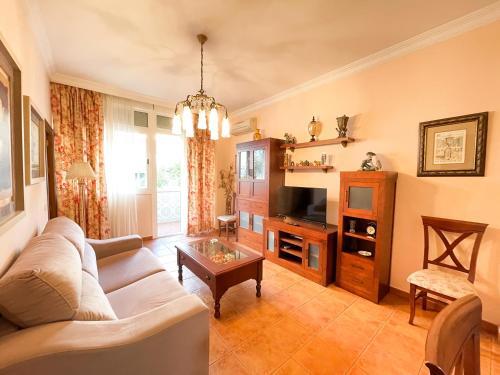 Spacious & Beautiful 3 Br Apartment At Las Brisas