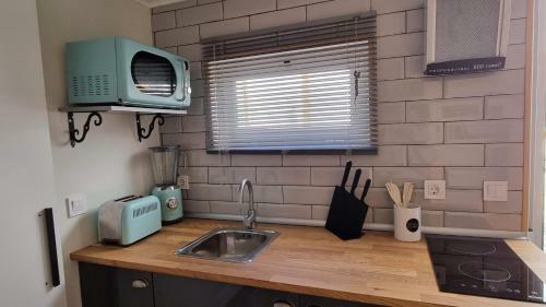 Casa Do P�teo 5 - Aulas De Surf E Servi�o De Compras