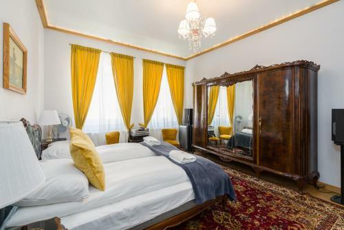 Retro Apartment Pozna? By Renters