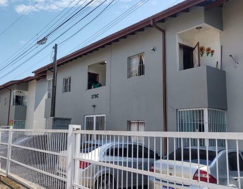 Apartamento Ubatuba - Praia Grande - 200m Da Praia