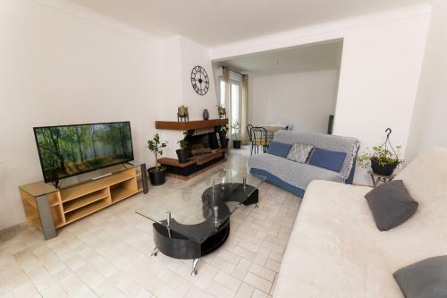 Hostal Les Chambres - Dormir Comme � La Maison -
