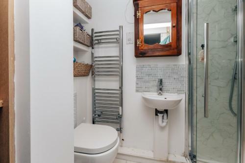 Wood House - Pet Friendly