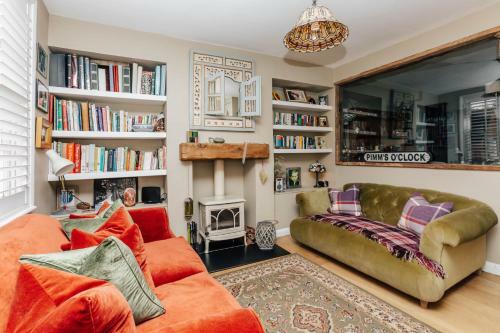 Wood House - Pet Friendly