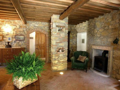 Holiday Home Casa Del Boscaiolo Monteverdi Marittimo