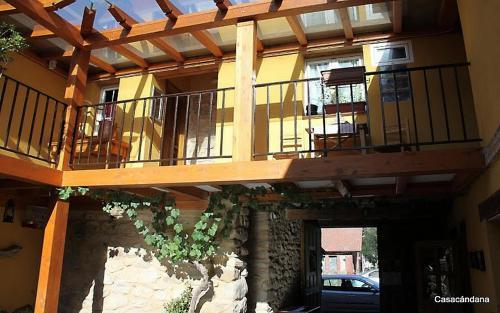Hostal Casa Candana