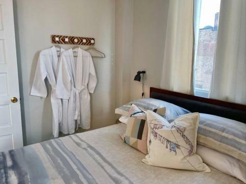 Tranquil Apartment For R&r In Historic Uptown