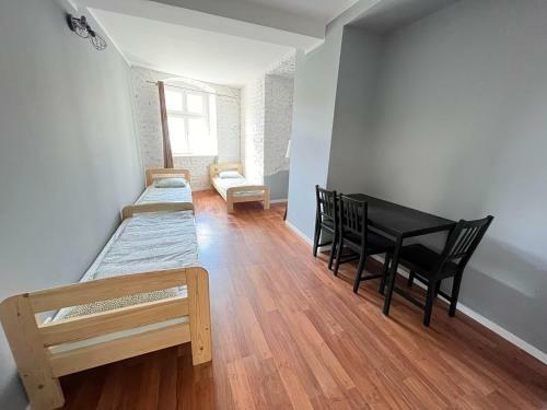 Hostel Woku