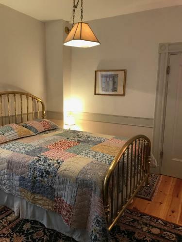 Bed & Breakfast The Alden House Inn