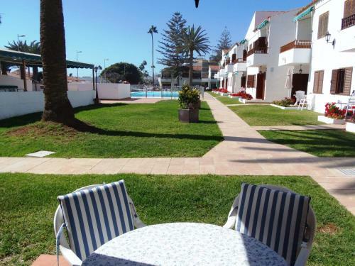 Los Balandros Apartments