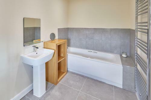 Host & Stay - Carlewell Cottage