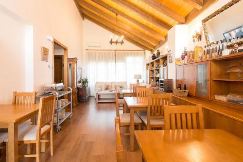 Hotel Rural Foncubierta