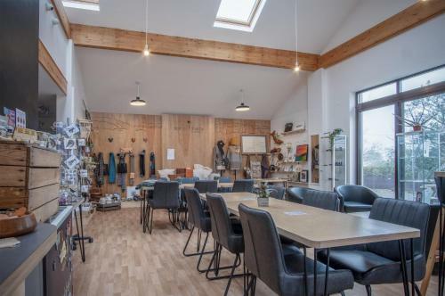 Colby - 1 Bedroom Apartment - Stepaside
