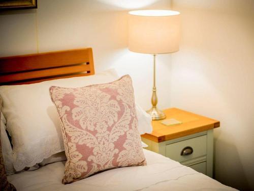 The Cottage - Uk36885