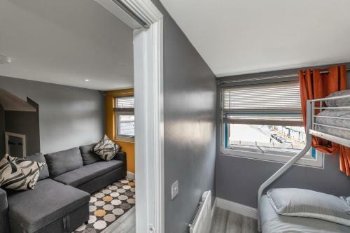 Westbourne Central Studio Apartments