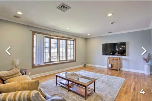 Spacious 5 Bedroom