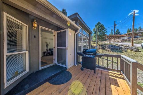 Cozy Cloudcroft Cabin With Deck And Gas Grill!