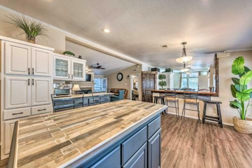 Cozy Cloudcroft Cabin With Deck And Gas Grill!