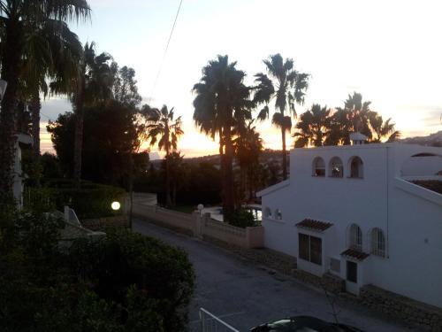Self Contained Villa With Shared Pool In Moraira