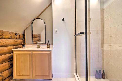Amazing A-frame With Private Hiking And Amenities