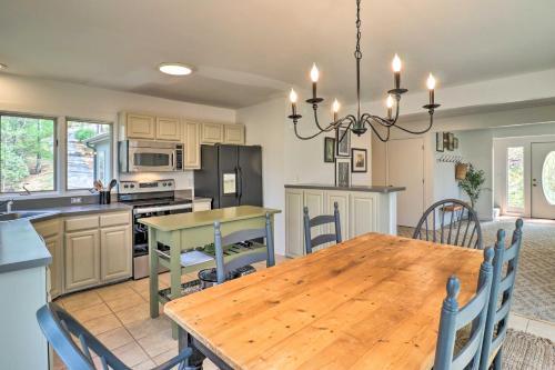 Amazing A-frame With Private Hiking And Amenities