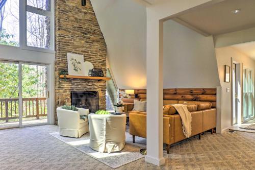 Amazing A-frame With Private Hiking And Amenities