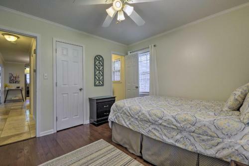 Updated Raleigh Home With Deck Family Friendly