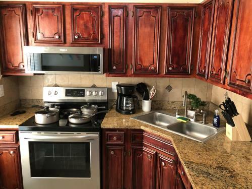 Apartamento The Rustic @ Paseo de Encinal Dr # 4