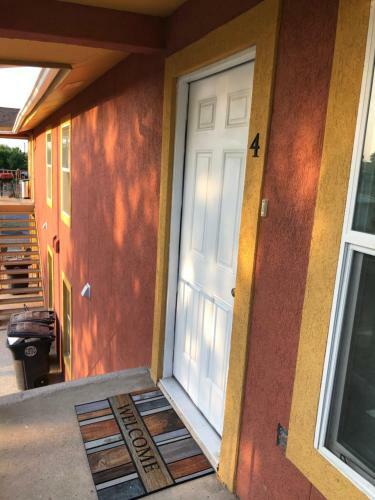 Apartamento The Rustic @ Paseo de Encinal Dr # 4