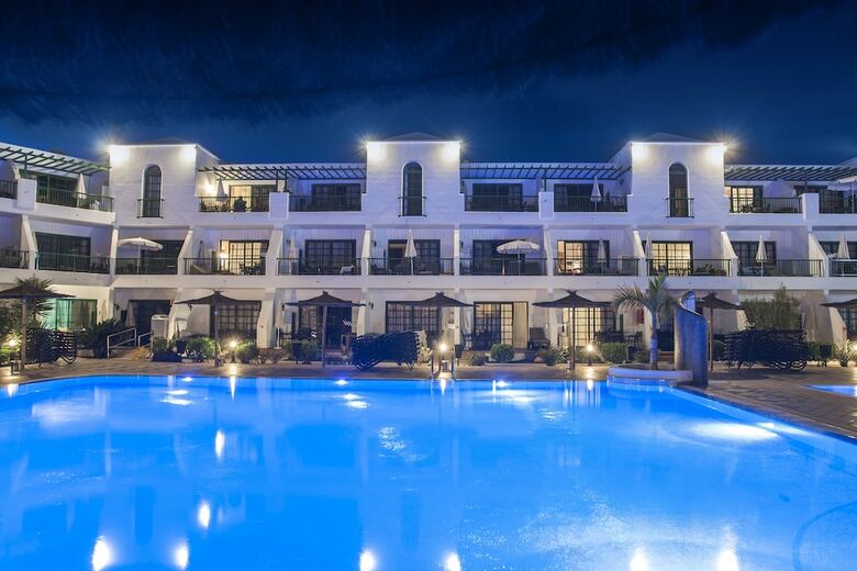 Aparthotel Club Del Carmen