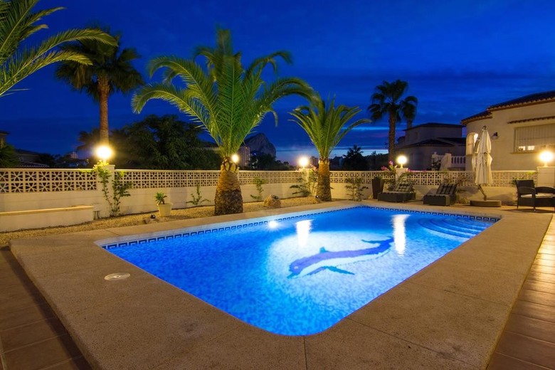 Abahana Villa Mackay