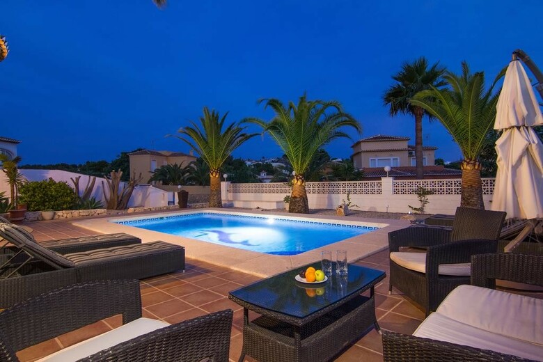 Abahana Villa Mackay