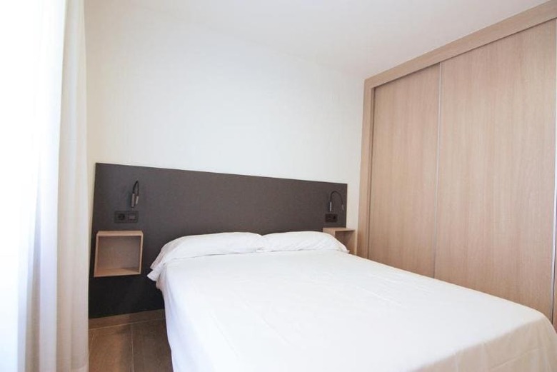 Hotel Raval De La Mar
