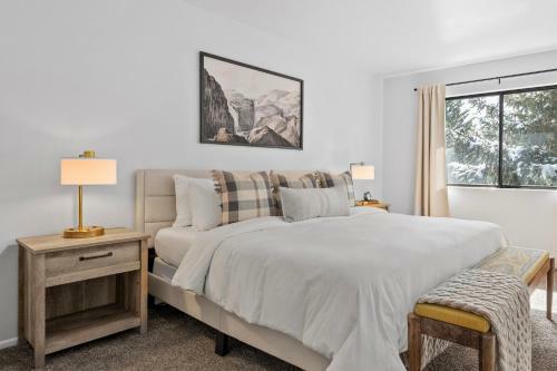 Apartamento Cozy Top Floor Condo With Mountain Views