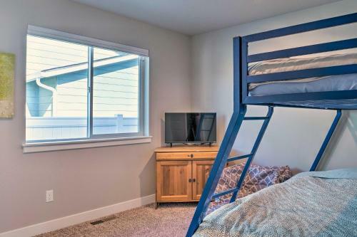 Charming Home With Mtn And Columbia River Views!