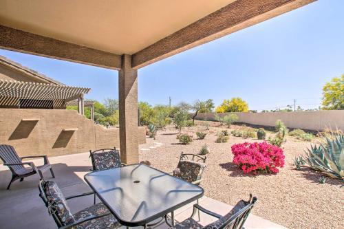 Homey Gold Canyon Abode And Community Amenities