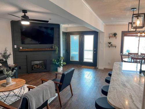 Apartamento 202d Summit - Completely Remodeled Modern Condo In Summit!