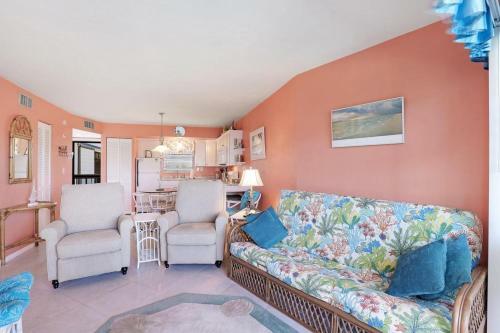 Anglers Cove A-406