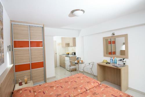 Paul Marie Hotel Apartments