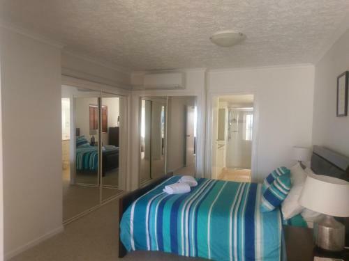 Hotel Moorings Beach Resort