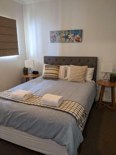 Hotel Moorings Beach Resort