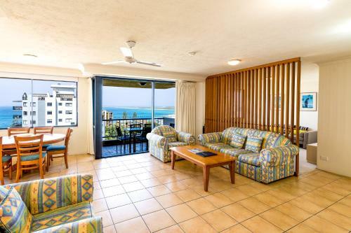 Burgess @ Kings Beach Apartments