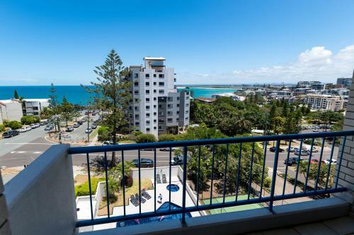 Burgess @ Kings Beach Apartments