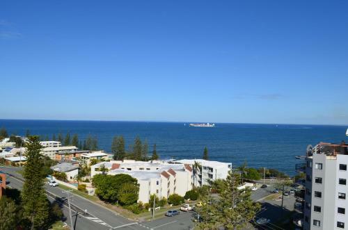 Burgess @ Kings Beach Apartments
