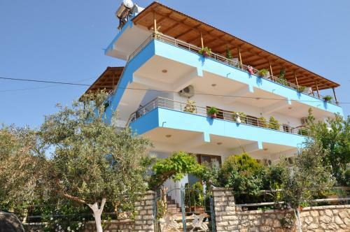 Hostal Villa Nertili