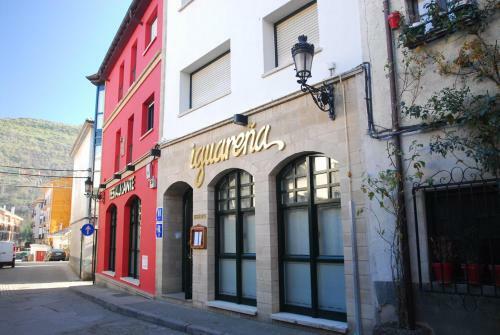Hotel Iguare�a