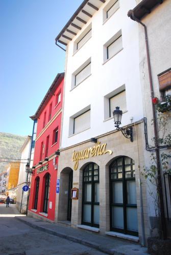 Hotel Iguare�a