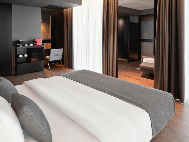 Hotel M�venpick Zagreb