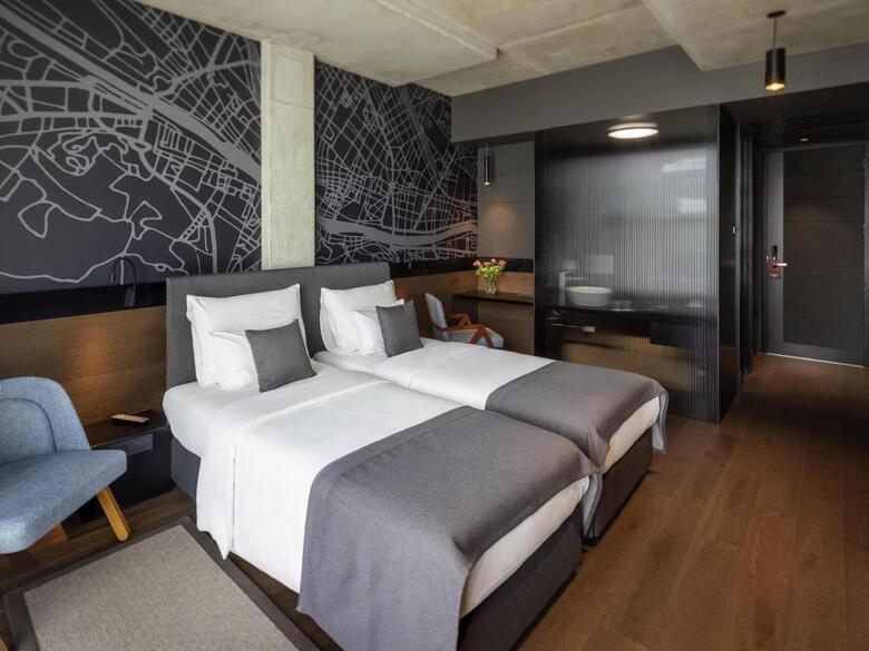 Hotel M�venpick Zagreb