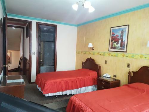Hotel Hostal Paola